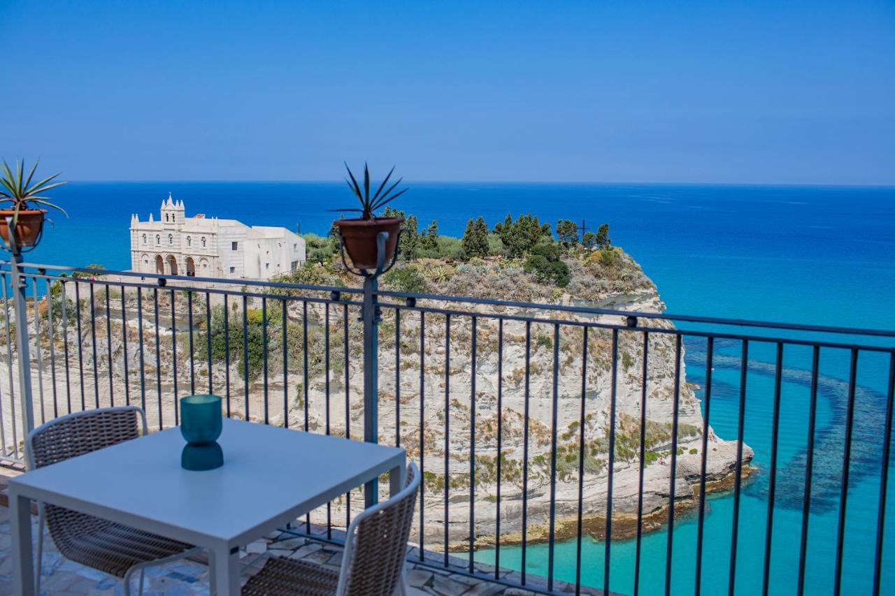 La Dolce Vita A Tropea Luaran gambar