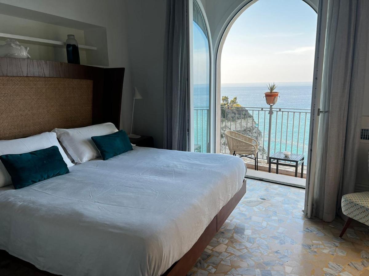 La Dolce Vita A Tropea Luaran gambar